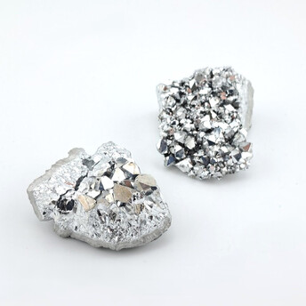 Серебряная аура-друза аметиста сувенирный камень 40-50 г 1 шт.