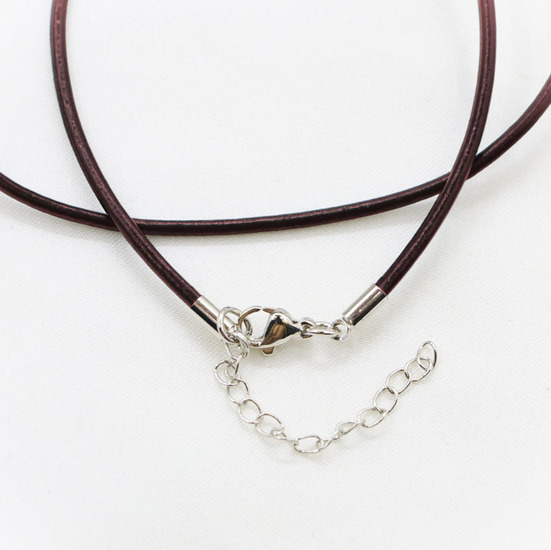 Шнурок на шею кожаный 2 мм 45 см Коричневый