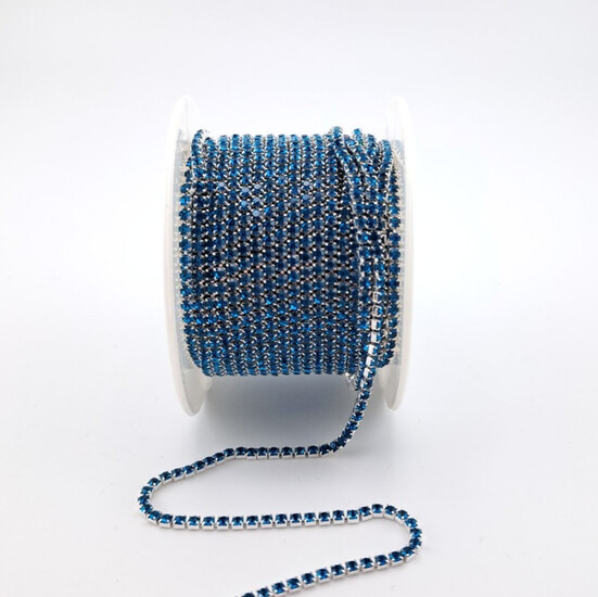 Стразовая цепь ss6 (2 мм) 1 м Blue zircon silver