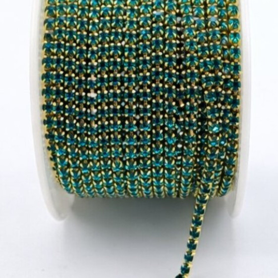 Стразовая цепь ss8 (2,5 мм) 1 м green zircon gold