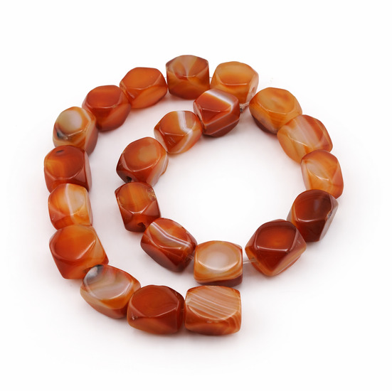 Сердолик бусины из камня 10-13 мм ±29 см 22 шт.