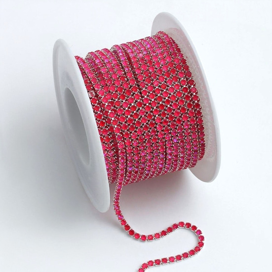 Стразовий ланцюг ss6 (2 мм) 1 м Fluorescent light pink AB Silver