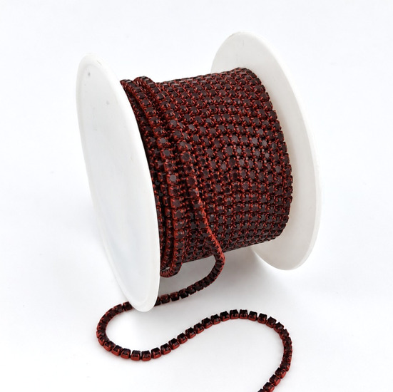 Стразовий ланцюг ss6 (2 мм) 1 м Siam Red