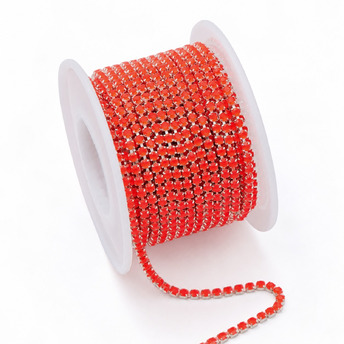 Стразовий ланцюг ss8 (2,5 мм) 1 м Fluorescent Orange Silver